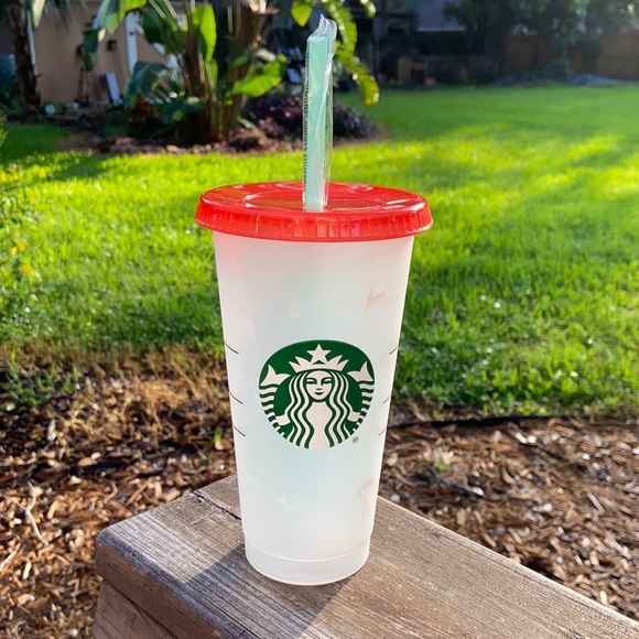 New Starbucks Color Changing Cup w/ Straw